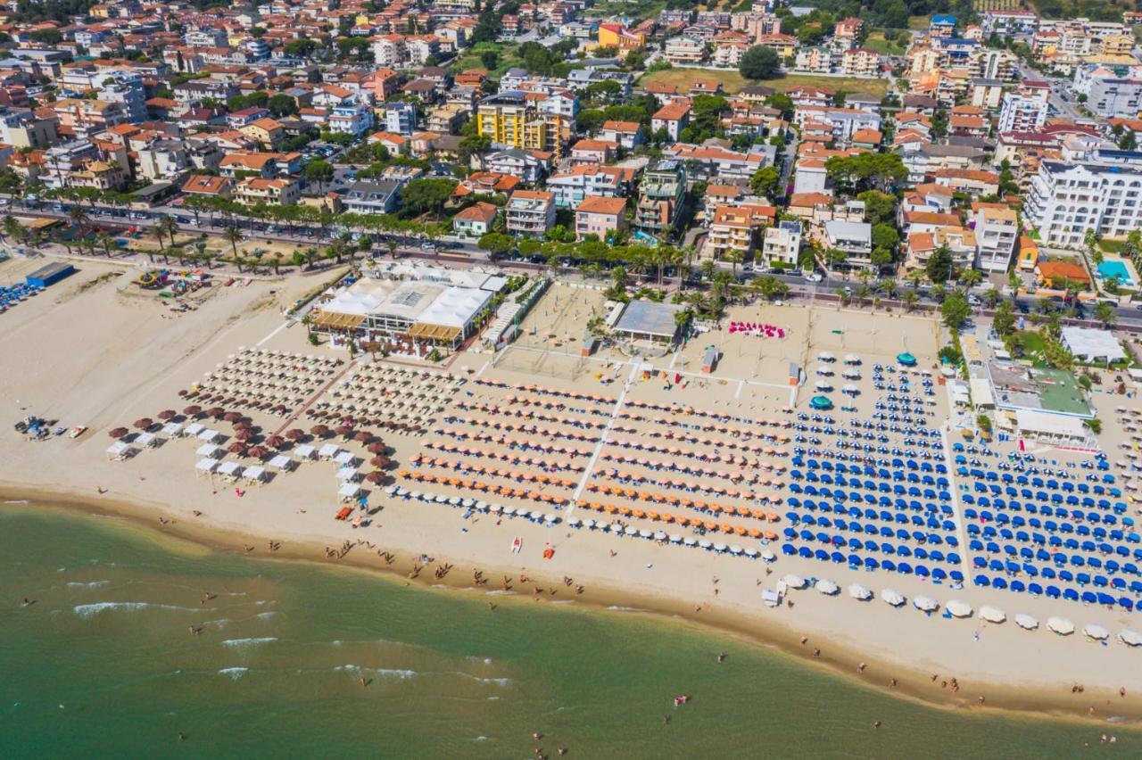 Tortoreto Residence Playa المظهر الخارجي الصورة