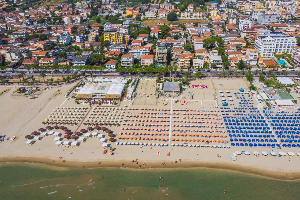 Tortoreto Residence Playa المظهر الخارجي الصورة